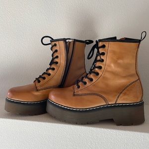 ROOLEE ELVIS PLATFORM BOOTS